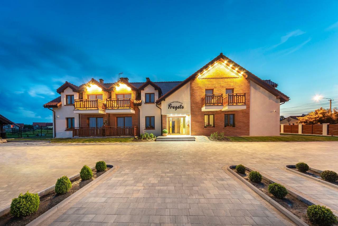 Apartamenty Fregata Mikołajki Bagian luar foto